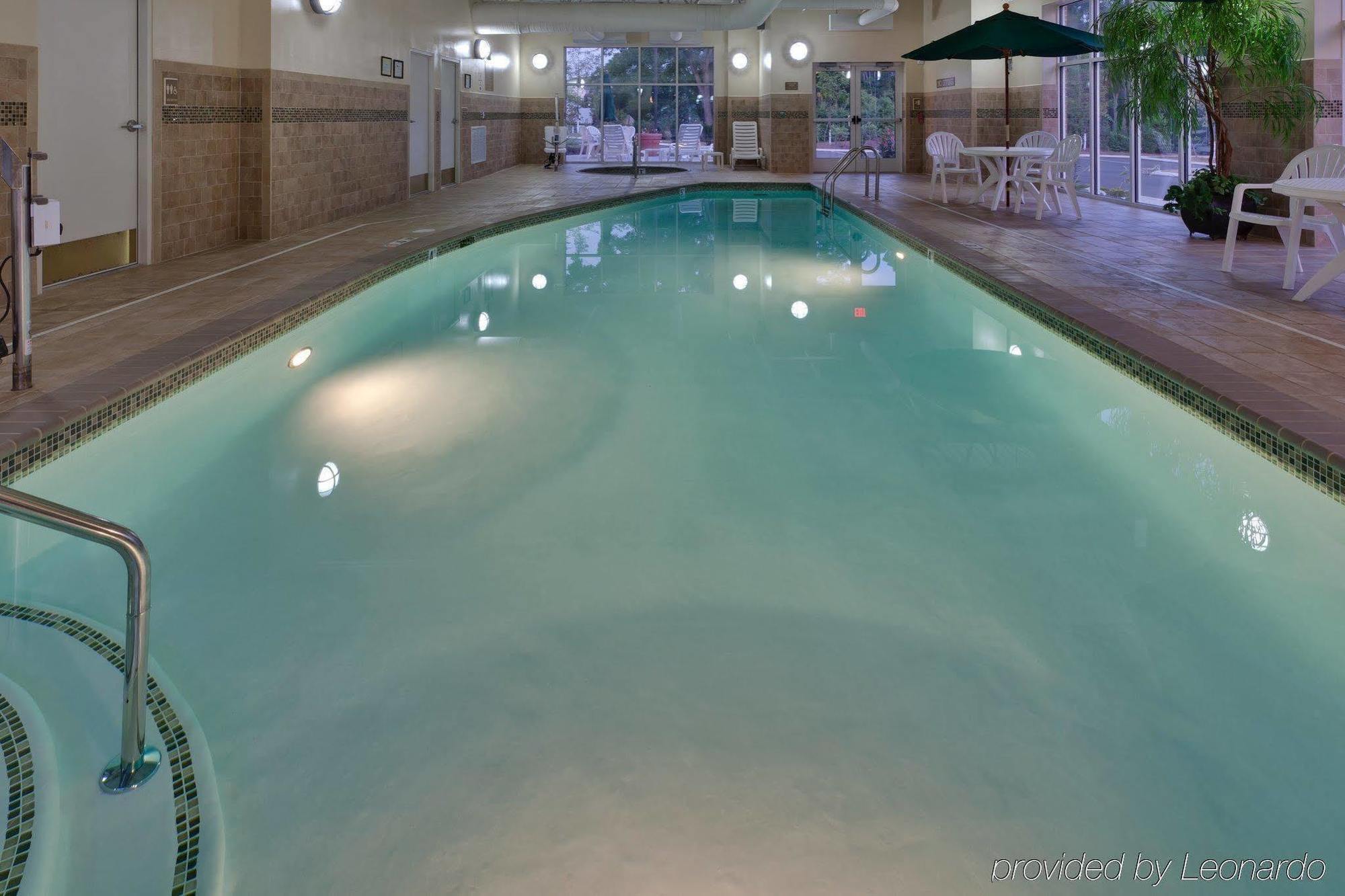 Hotel Country & By Radisson, Penn State Area , Pa 3*